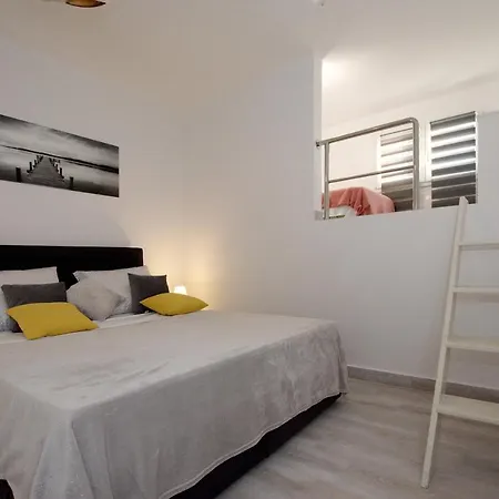 Apartments By The Sea Kozino, Zadar - 5803 Apartment *